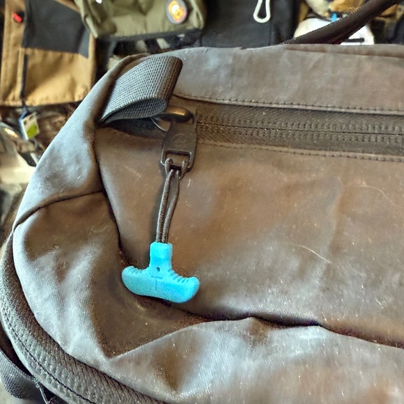 Rare Mystery Ranch x Aether Collab Flip Top Blue and Black Men's Backpack - Picture 4 of 5